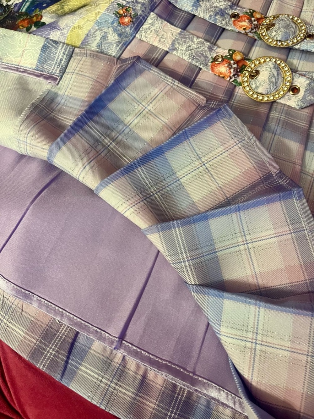 BURRYCO 2pc Blouse & Skirt Set -
Size 0 - Lilac Floral Plaid Jacket & Mini Skirt - Picture 8 of 16